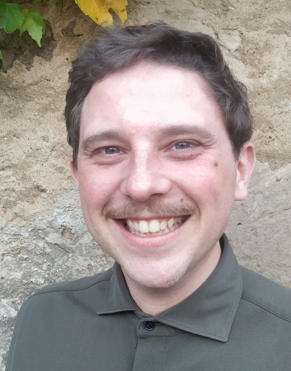 Porträtfoto Elias Bomblies