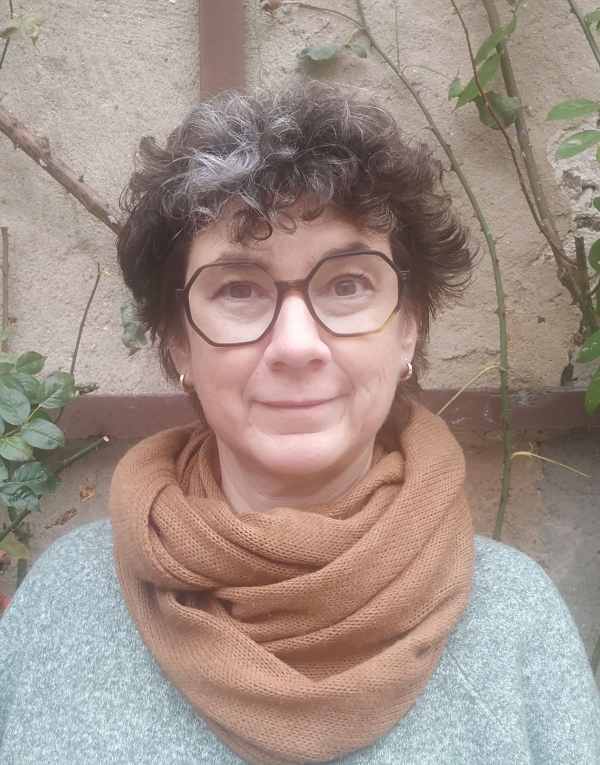 Porträtfoto Sabine Knäulein